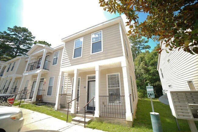 Primary Photo - 2400 Fred Smith Rd