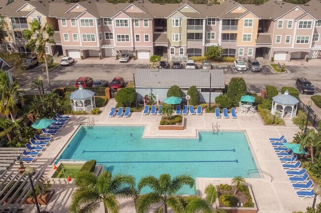 Building Photo - 3/2~Soho St ~ Resort Style Living!!!