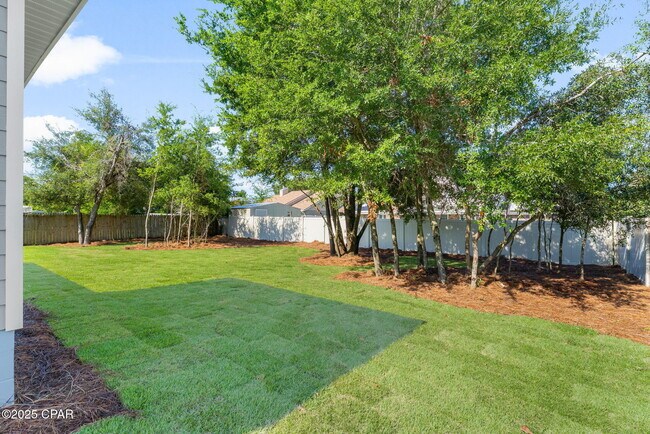 Building Photo - 2963 Frankford Ave