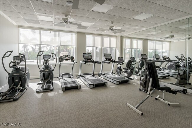 Building Photo - 6849 Grenadier Blvd