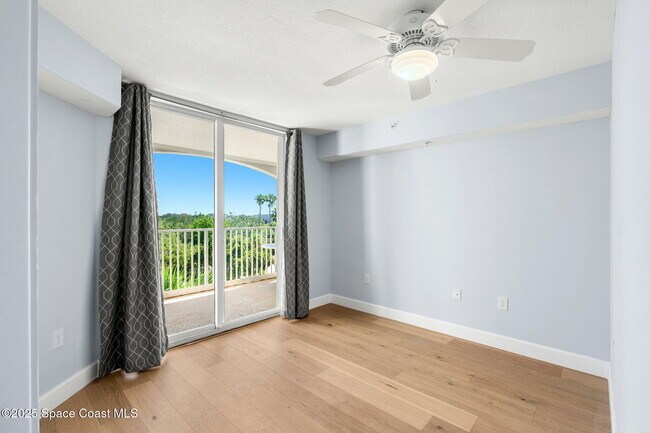 Building Photo - 800 Del Rio Way