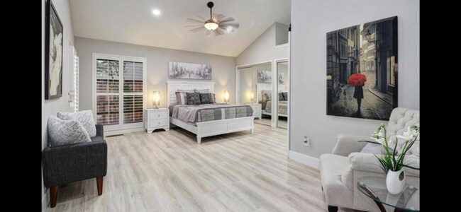 Building Photo - Spacious and beautiful 3 bedroom 2 bath ho...