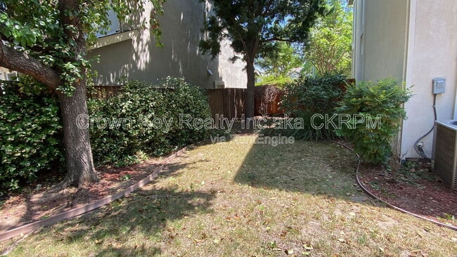 Building Photo - 673 Nacomis Ct