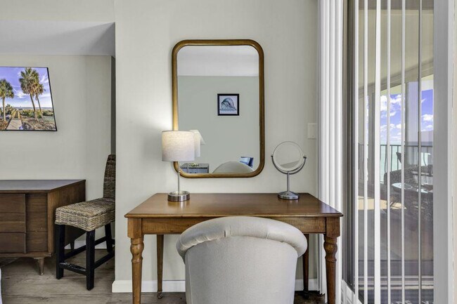 Building Photo - 2500 N Ocean Blvd