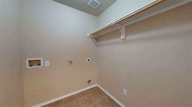 Building Photo - 471 Harding Ln