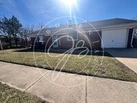 Building Photo - Beautiful 3 Bedroom ranch in Maumee.