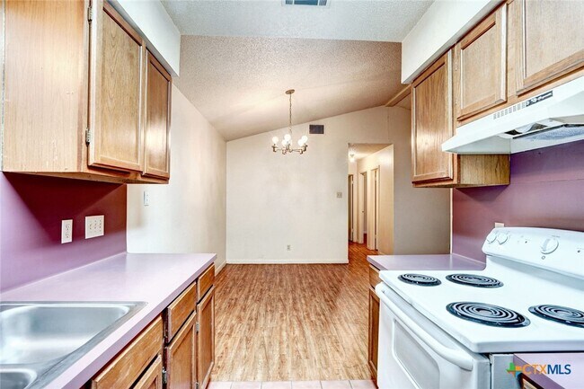 Building Photo - 108 Hughson Ct