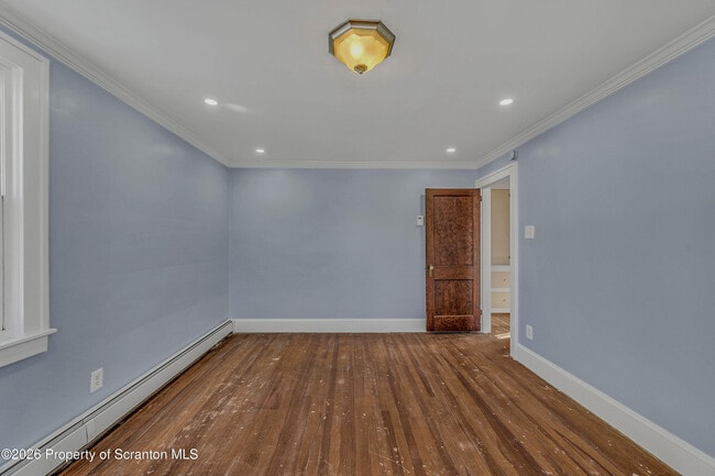 Building Photo - 2124 Shawnee Ave