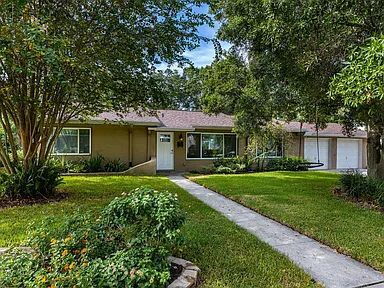 Building Photo - Rare South Tampa Rental in Virginia Park | Huge Private Backyard
