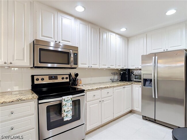 Building Photo - 14700 Escalante Way