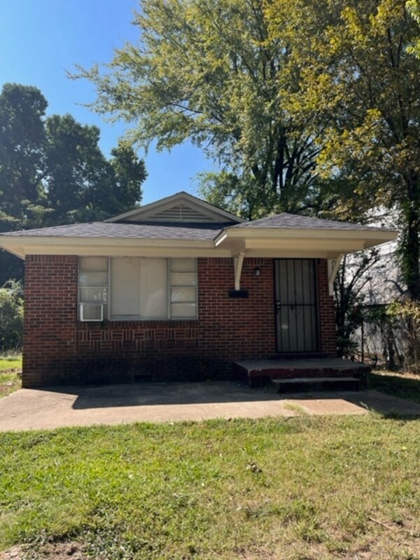 Primary Photo - 2225 Riley Alley
