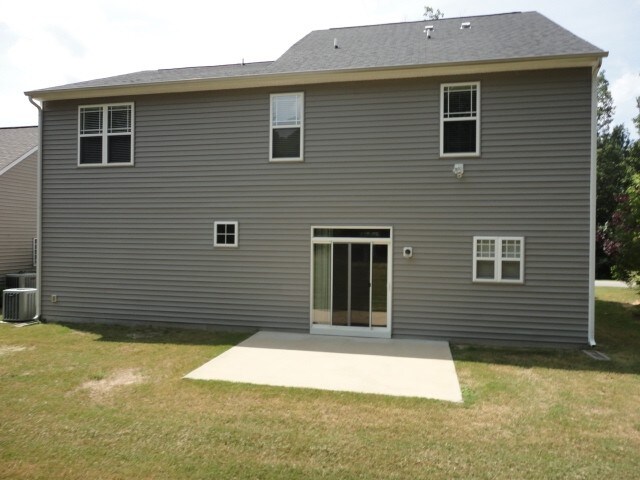 Building Photo - 104 Pearson Place