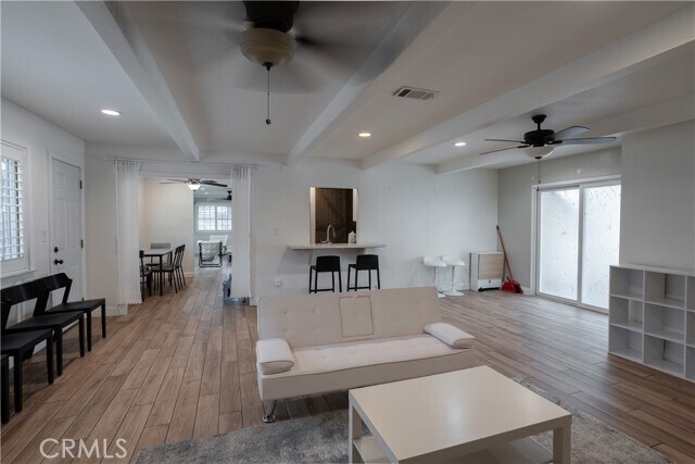 Building Photo - 5052 Taft St