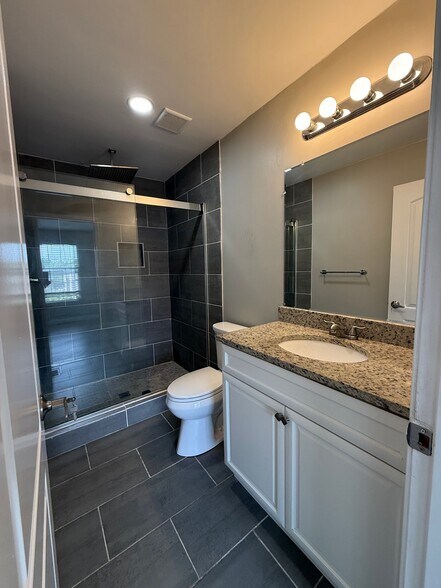 Building Photo - 9903 Cranapple Ct
