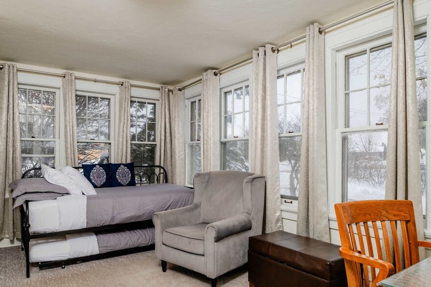 Building Photo - 301 W Wisconsin Ave