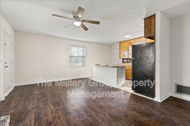 Building Photo - 5615 Atlee Ave