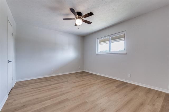 Building Photo - 8303 Lullwater Dr