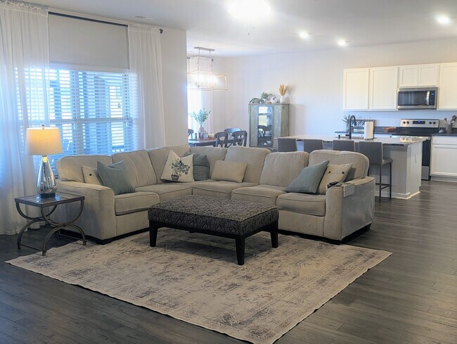 Primary Photo - 151 Arctic Fox Trl