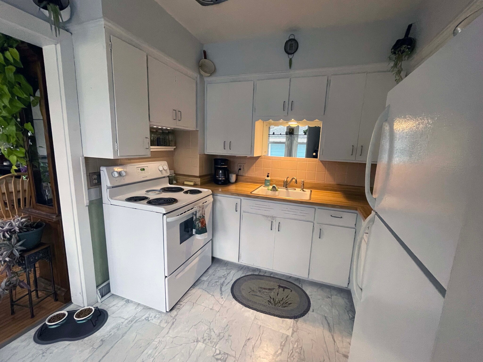 Building Photo - 25 N Reserve Ave