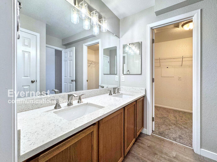 Building Photo - 9758 Laredo St.