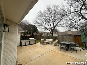 Building Photo - 14602 Edgemont St