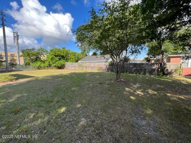 Building Photo - 2144 Southampton Rd