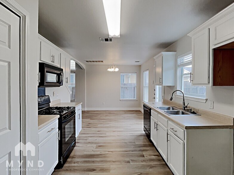 Building Photo - 2716 Amberglow Ct