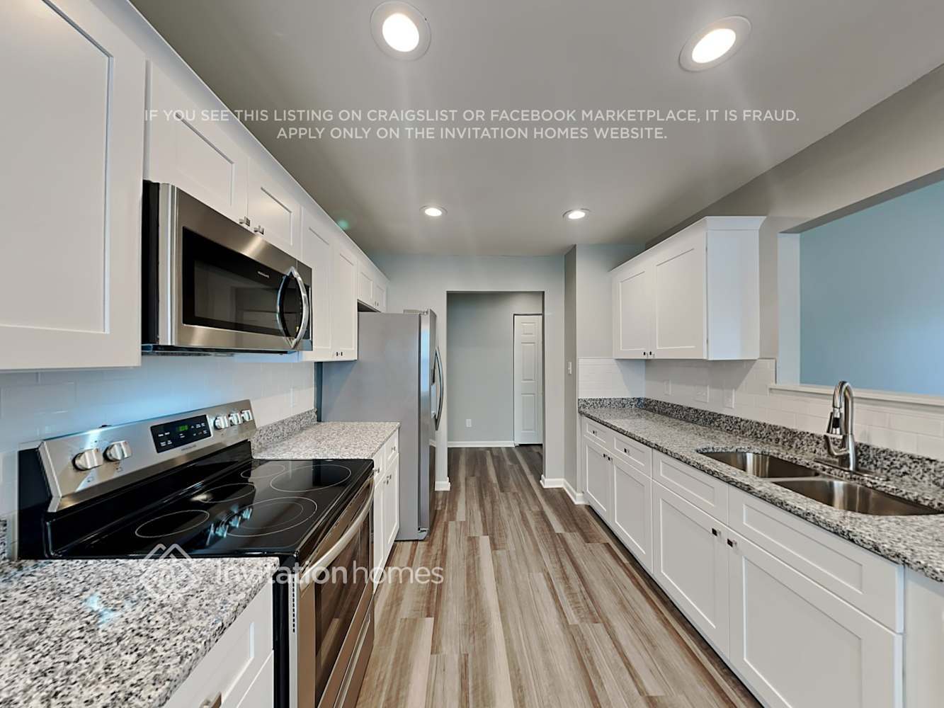 Building Photo - 10736 Glenluce Ave