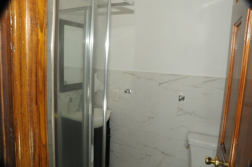 Building Photo - 3367 John F Kennedy Blvd