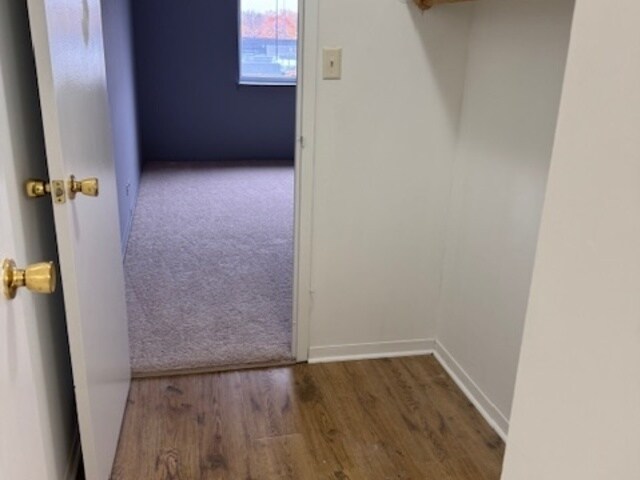 Building Photo - 220 S Roselle Rd