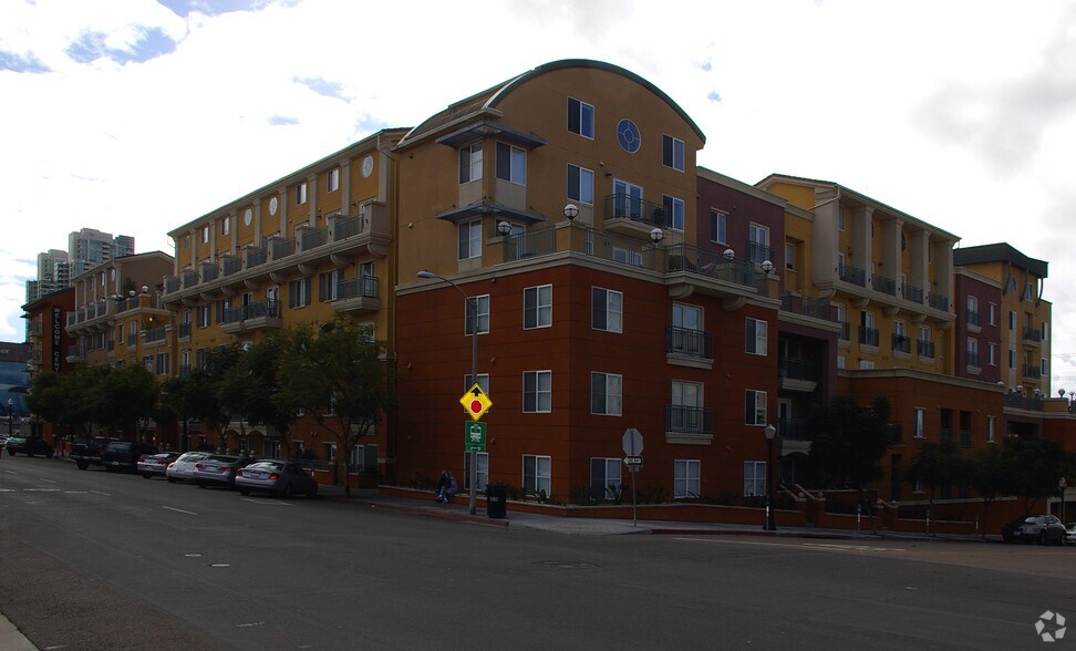 Camden Tuscany - Caprielle Apartments