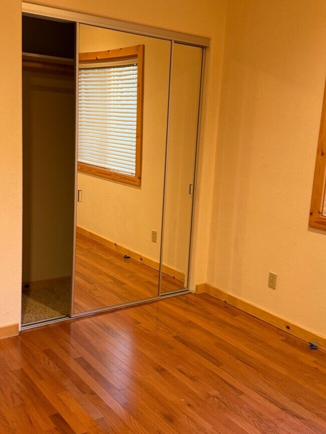 Building Photo - Long Term Lease in Tahoe Donner