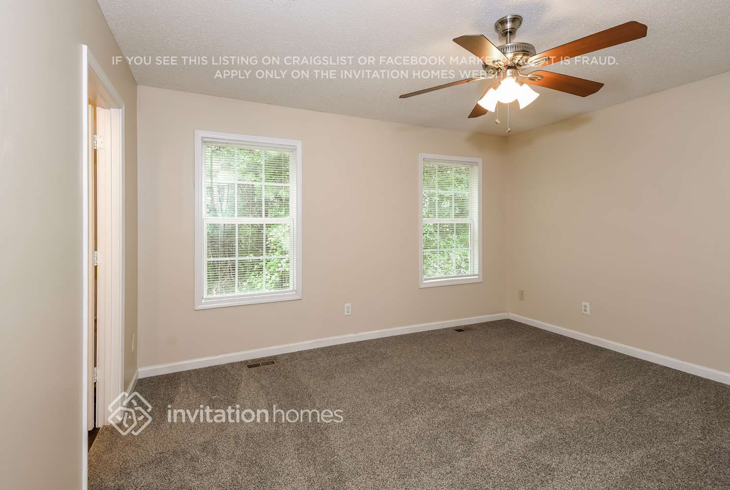 Building Photo - 240 Brookside Dr