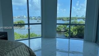 Building Photo - 17111 Biscayne Blvd