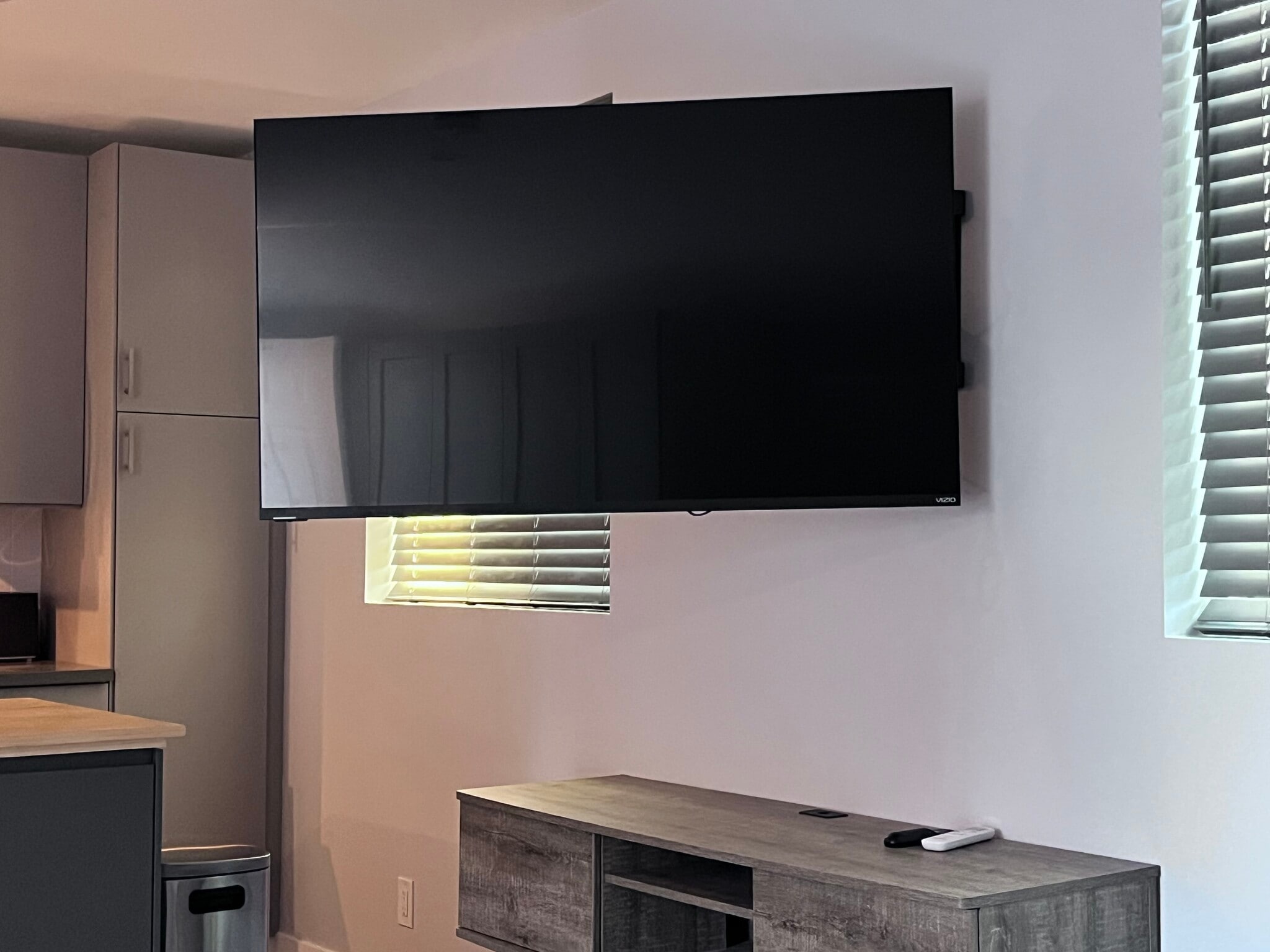 55 in Samsung Flat Screen TV - 7718 Sedan Ave