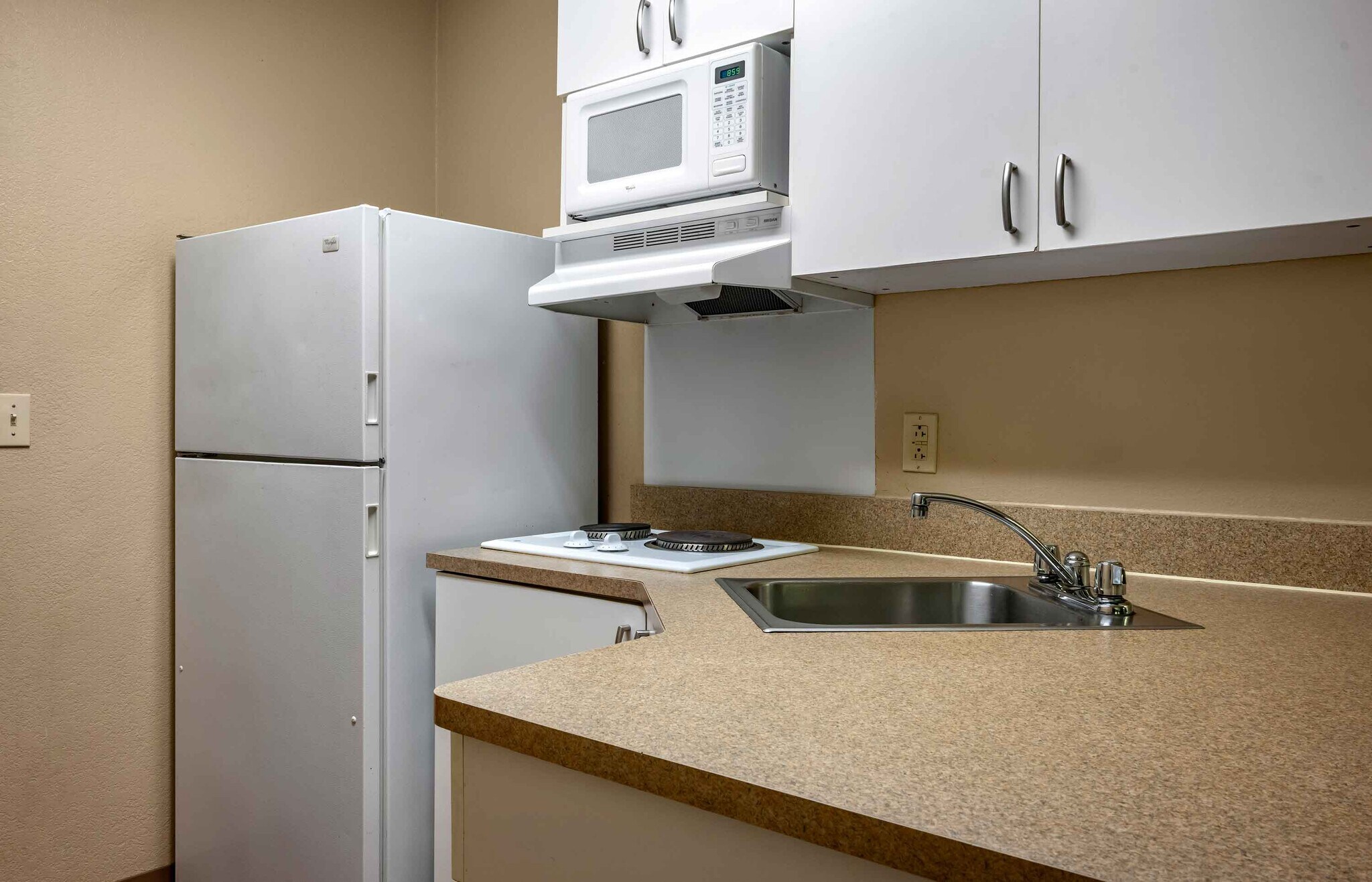 Building Photo - Furnished Studio-Pittsburgh - West Mifflin