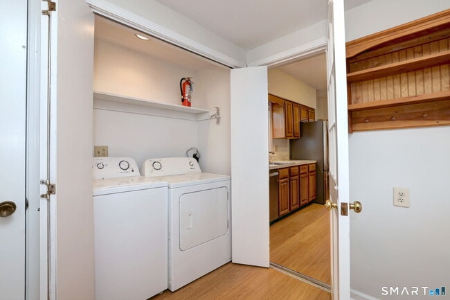 Building Photo - 5160 Madison Ave