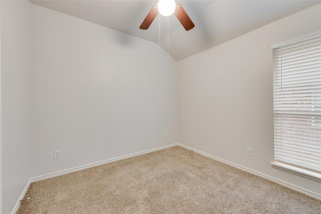 Building Photo - 2760 Beacon Hill Dr