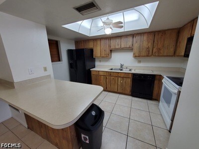 Building Photo - 4619 SW 7th Pl