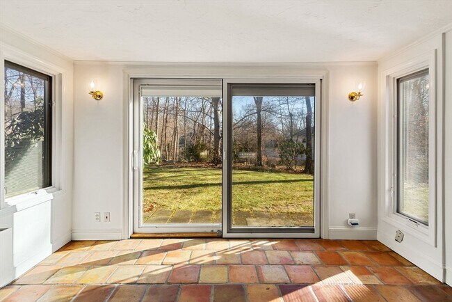 Building Photo - 68 Westgate