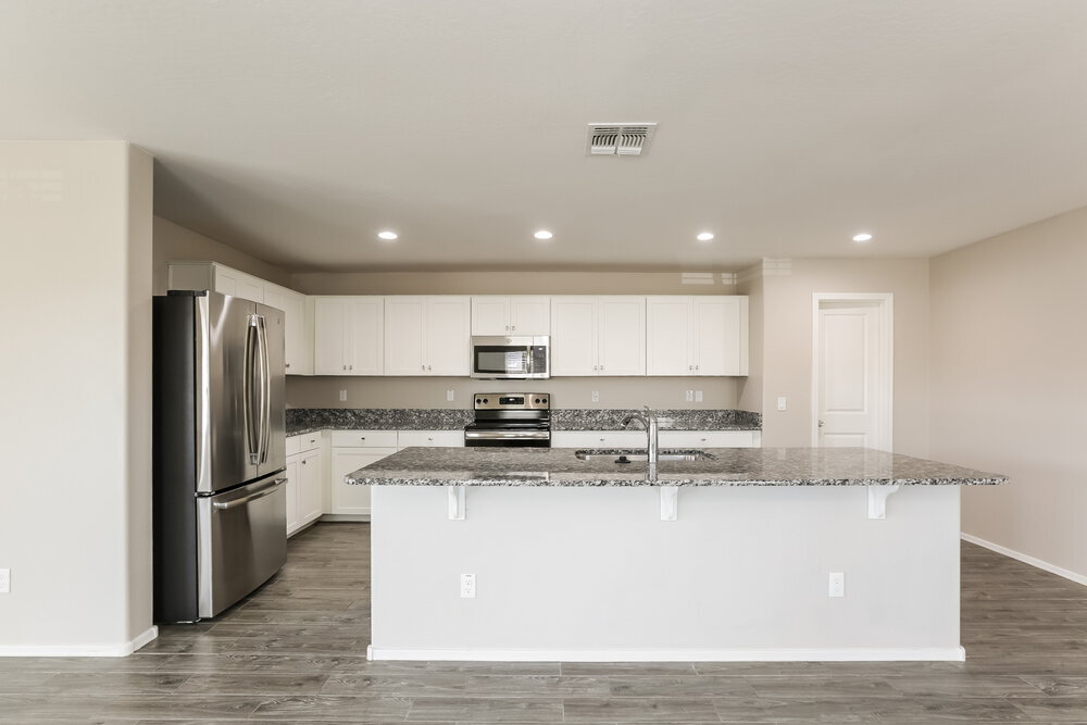 Building Photo - 17211 W Gibson Ln