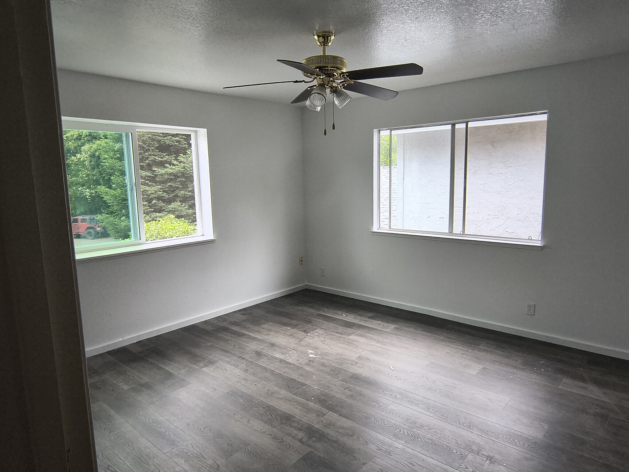 Building Photo - 310 Saint Michael Ct