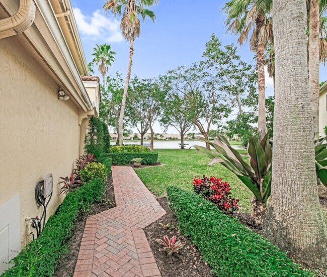 Building Photo - 9773 Bowline Dr