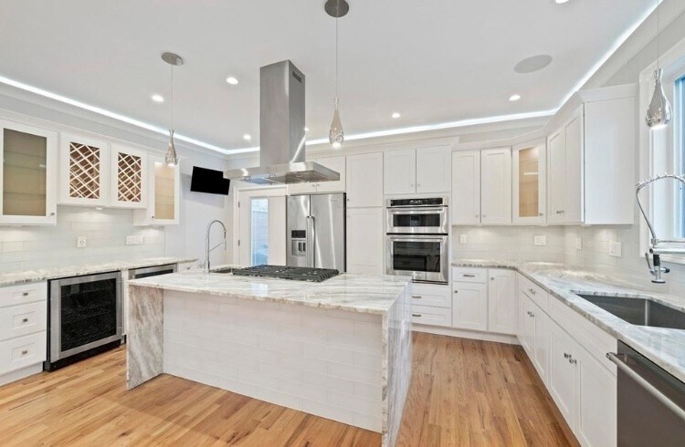 Shared Kitchen - 101 Rosseter St