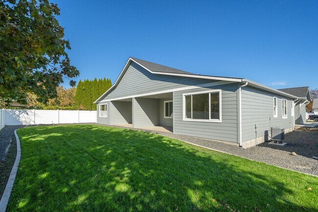 Building Photo - 4283 N Stout Ct