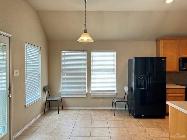 Building Photo - 3307 San Angelo St