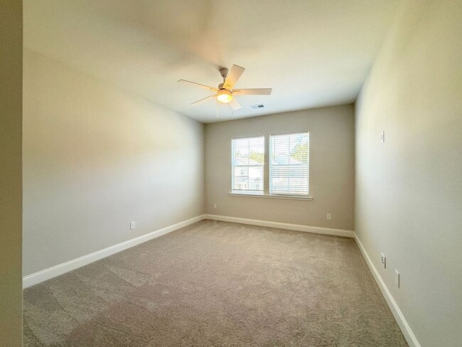 Building Photo - Available now. Beautiful 3 BR/2.5 BA New C...
