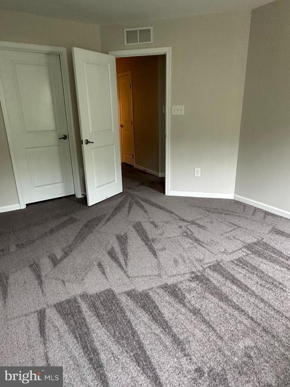 Building Photo - 2003 Exposition Dr