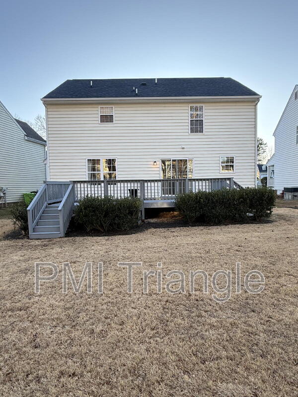 Building Photo - 8305 Hobhouse Cir