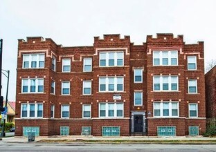 Building Photo - 7053 S St Lawrence Ave